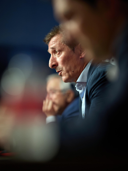 Presentación de Luís Miguel Ramis como nuevo entrenador de Osasuna