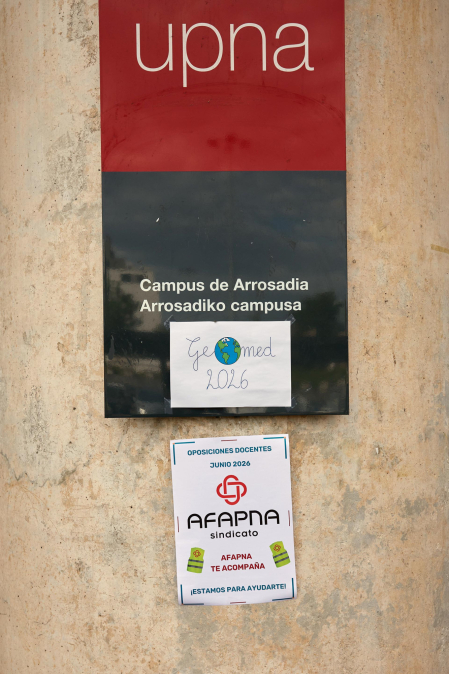 Foto de la OPE de maestros en la Universidad Pública de Navarra.