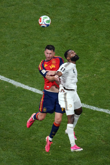 Galería de fotos del partido España 4-0 Arabia Saudí