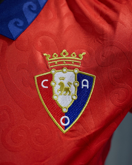nueva equipación de Osasuna