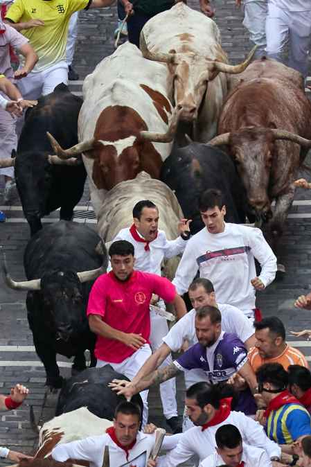 Primer encierro de San Fermín 2026 en el tramo de Telefónica.