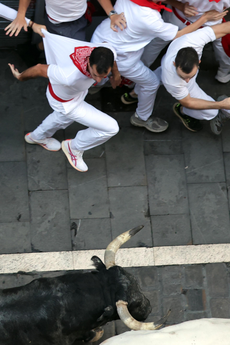 Segundo encierro de San Fermín 2026 con toros de Cebada Gago.