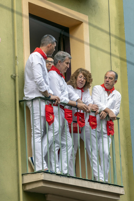 Foto de Feijóo en el encierro de San Fermín.