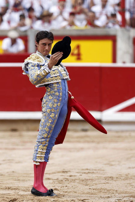 Fotos de la tercera corrida de la Feria del Toro 2026 con toros de Victoriano del Río para los diestros Alejandro Talavante, Roca Rey y David de Miranda