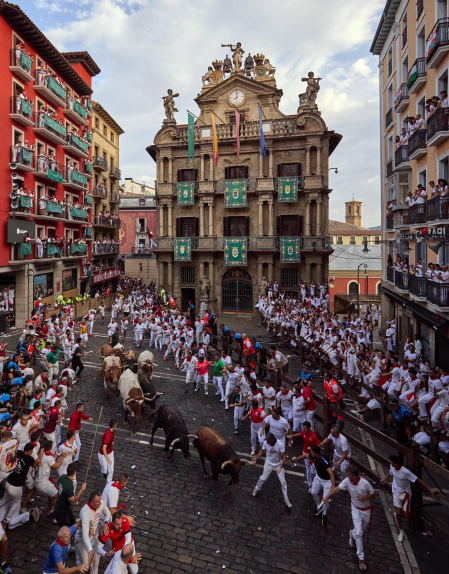 Fotos del sexto encierro de San Fermín 2026 en Pamplona
