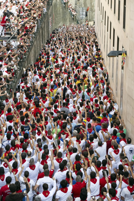 Fotos del sexto encierro de San Fermín 2026 en Pamplona
