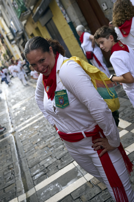 Foto de la salida de gigantes y cabezudos el 13 de julio de San Fermín 2026