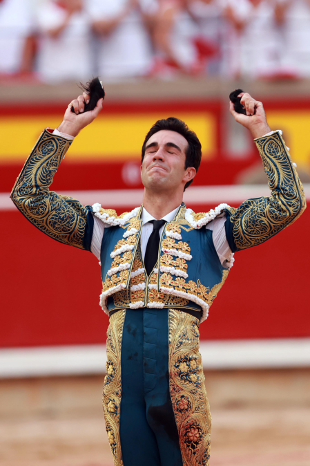 Fotos de la corrida del 14 de julio de la Feria del Toro 2026 con Juan Ortega, Roca Rey y Tomás Rufo