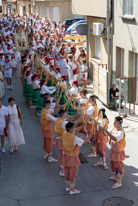 Fotos de la procesión de Fustiñana en honor a los patrones Justo y Pastor