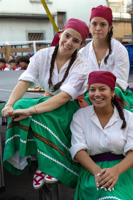 Fotos del paloteado de las fiestas de Fustiñana