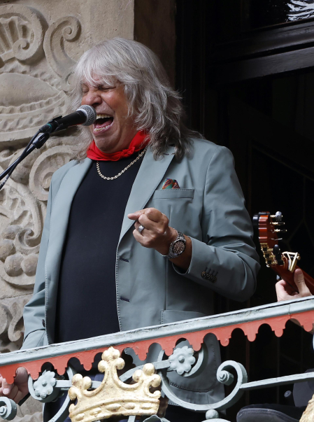 José Mercé flamenco balcones 2026