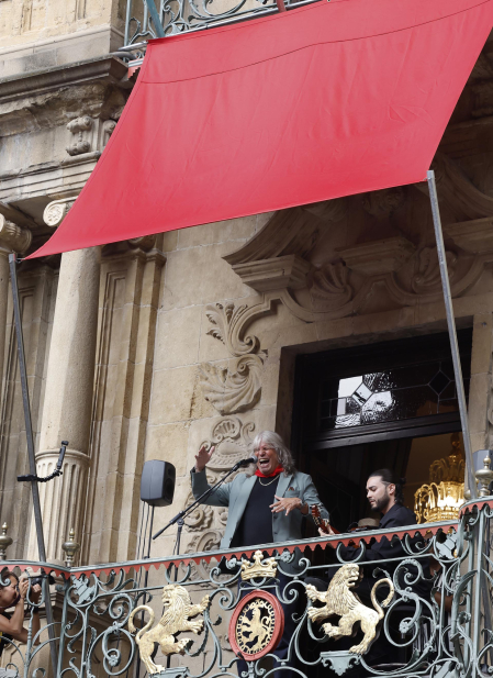 José Mercé flamenco balcones 2026