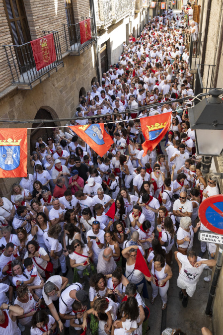 Fotos del cohete de fiestas de Lumbier 2026