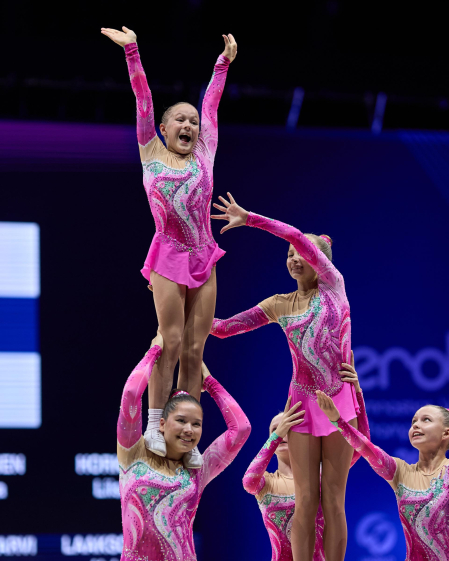 Fotos de la segunda jornada del Mundial de Aeróbic en el Navarra Arena