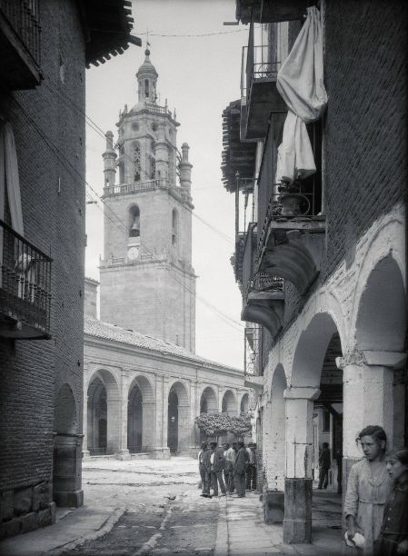 Una imagen de Los Arcos en 1913