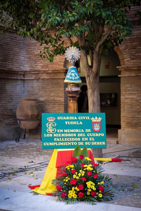 Celebración del día de la patrona de la Guardia Civil en Tudela