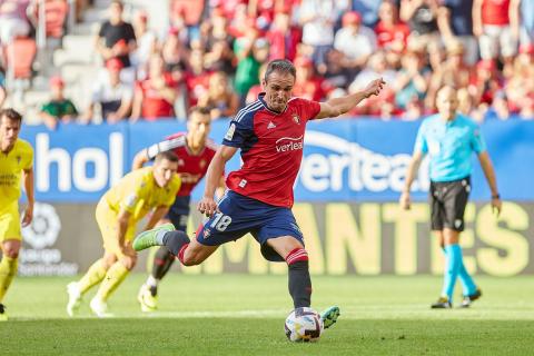Fotos del Osasuna-Cádiz disputado en El Sadar.