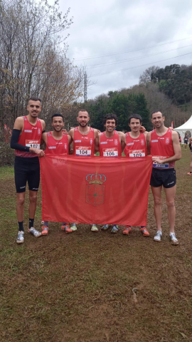 Los componentes de la selección navarra absoluta masculina, quinta de España