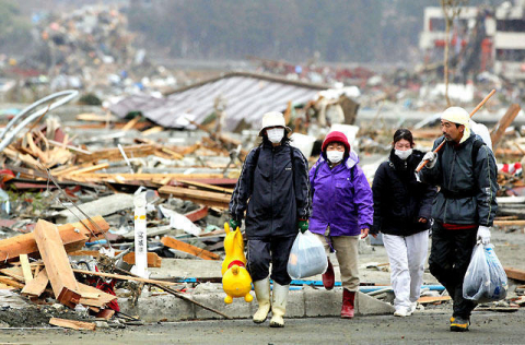Evacuaciones y alarma social por el alto nivel de radiactividad en Fukushima