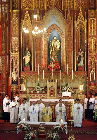 Imágnenes de la celebración de la Semana Santa 2011 en distintos países del mundo