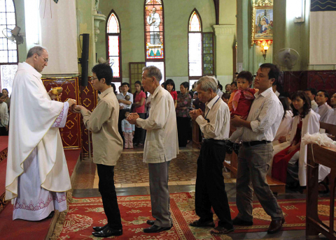 Imágnenes de la celebración de la Semana Santa 2011 en distintos países del mundo
