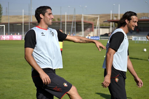 Raúl García se entrena en las instalaciones de Tajonar por primera vez tras su regreso al Club Atlético Osasuna.