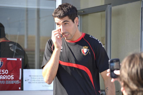 Raúl García se entrena en las instalaciones de Tajonar por primera vez tras su regreso al Club Atlético Osasuna.