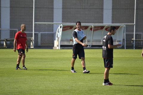 Raúl García se entrena en las instalaciones de Tajonar por primera vez tras su regreso al Club Atlético Osasuna.