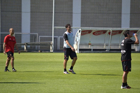 Raúl García se entrena en las instalaciones de Tajonar por primera vez tras su regreso al Club Atlético Osasuna.