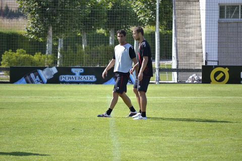 Raúl García se entrena en las instalaciones de Tajonar por primera vez tras su regreso al Club Atlético Osasuna.