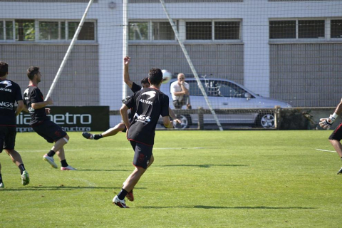 Raúl García se entrena en las instalaciones de Tajonar por primera vez tras su regreso al Club Atlético Osasuna.