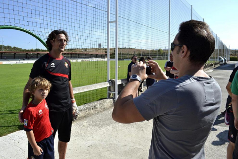 La plantilla de Osasuna ha realizado un corto pero intenso entrenamiento este jueves en Tajonar. Durante una hora, los jugadores de José Luis Mendilibar han trabajado la presión a gran ritmo con diferentes ejercicios.