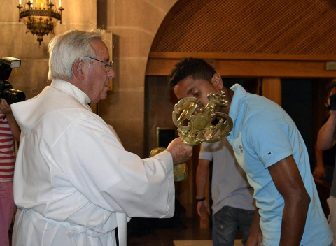 El conjunto rojillo visitó Javier para realizar la tradicional ofrenda al santo