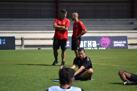 Osasuna se ha entrenado por última vez este sábado en Tajonar antes de emprender su viaje a Madrid