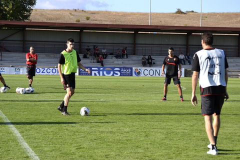 Osasuna ha vuelto a las entrenamientos en Tajonar para preparar el partido del próximo domingo ante el Sporting de Gijón en el Reyno de Navarra
