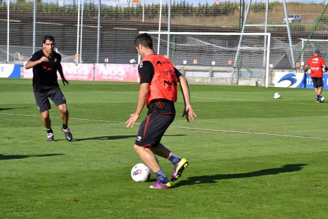 Osasuna ha vuelto a las entrenamientos en Tajonar para preparar el partido del próximo domingo ante el Sporting de Gijón en el Reyno de Navarra
