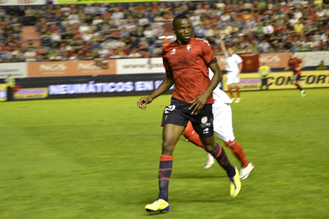 Imágenes del Osasuna-Sevilla que ha terminado en empate sin goles