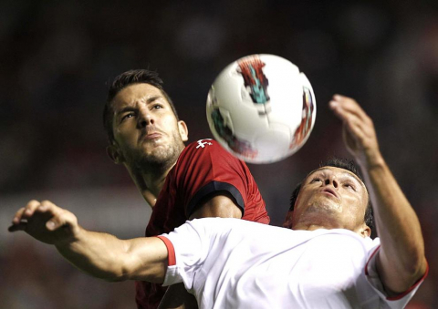 Imágenes del Osasuna-Sevilla que ha terminado en empate sin goles