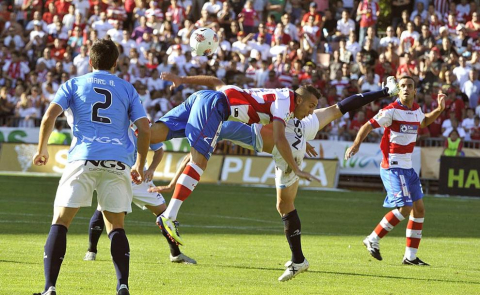 Imágenes del partido Granada-Osasuna, que ha terminado en empate a uno