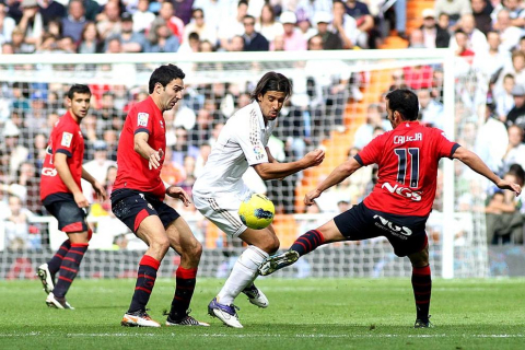 Imágen del Real Madrid-Osasuna jugado en el Santiago Bernabéu que los de Mourinho han ganado 7-1