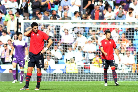 Imágen del Real Madrid-Osasuna jugado en el Santiago Bernabéu que los de Mourinho han ganado 7-1