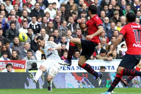 Imágen del Real Madrid-Osasuna jugado en el Santiago Bernabéu que los de Mourinho han ganado 7-1