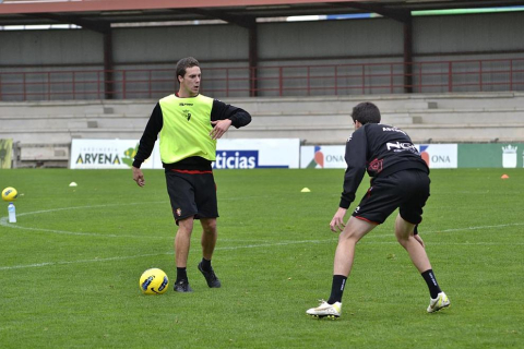 Osasuna se ha entrenado este lunes en Tajonar tras la abultada derrota en el Santiago Bernabéu ante el Real Madrid por 7-1