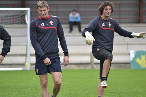 Osasuna se ha entrenado este lunes en Tajonar tras la abultada derrota en el Santiago Bernabéu ante el Real Madrid por 7-1