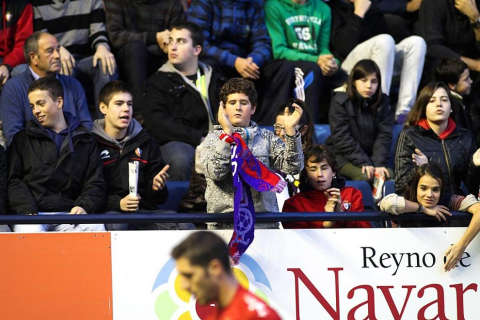Imágenes de la afición del Reyno de Navarra en el encuentro Osasuna 0 - Rayo Vallecano 0.