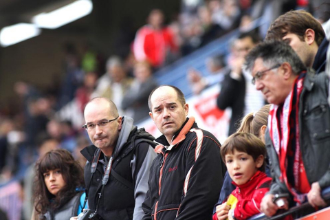 Imágenes de la afición del Reyno de Navarra en el encuentro Osasuna 0 - Rayo Vallecano 0.