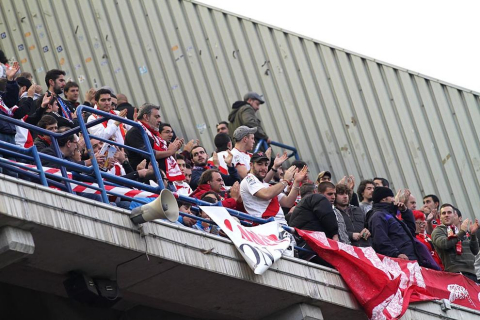 Imágenes de la afición del Reyno de Navarra en el encuentro Osasuna 0 - Rayo Vallecano 0.