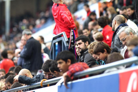 Imágenes de la afición del Reyno de Navarra en el encuentro Osasuna 0 - Rayo Vallecano 0.