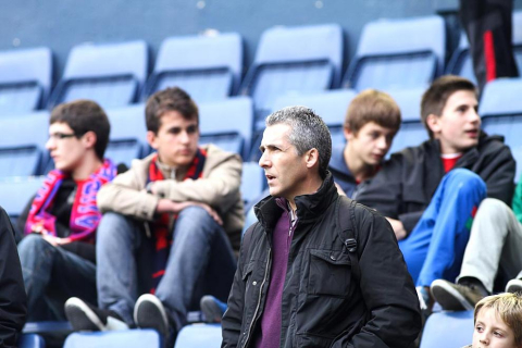 Imágenes de la afición del Reyno de Navarra en el encuentro Osasuna 0 - Rayo Vallecano 0.