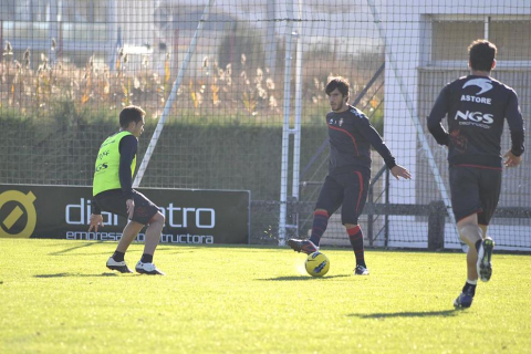 Último entrenamiento de Osasuna y convocatoria para el partido ante el Espanyol